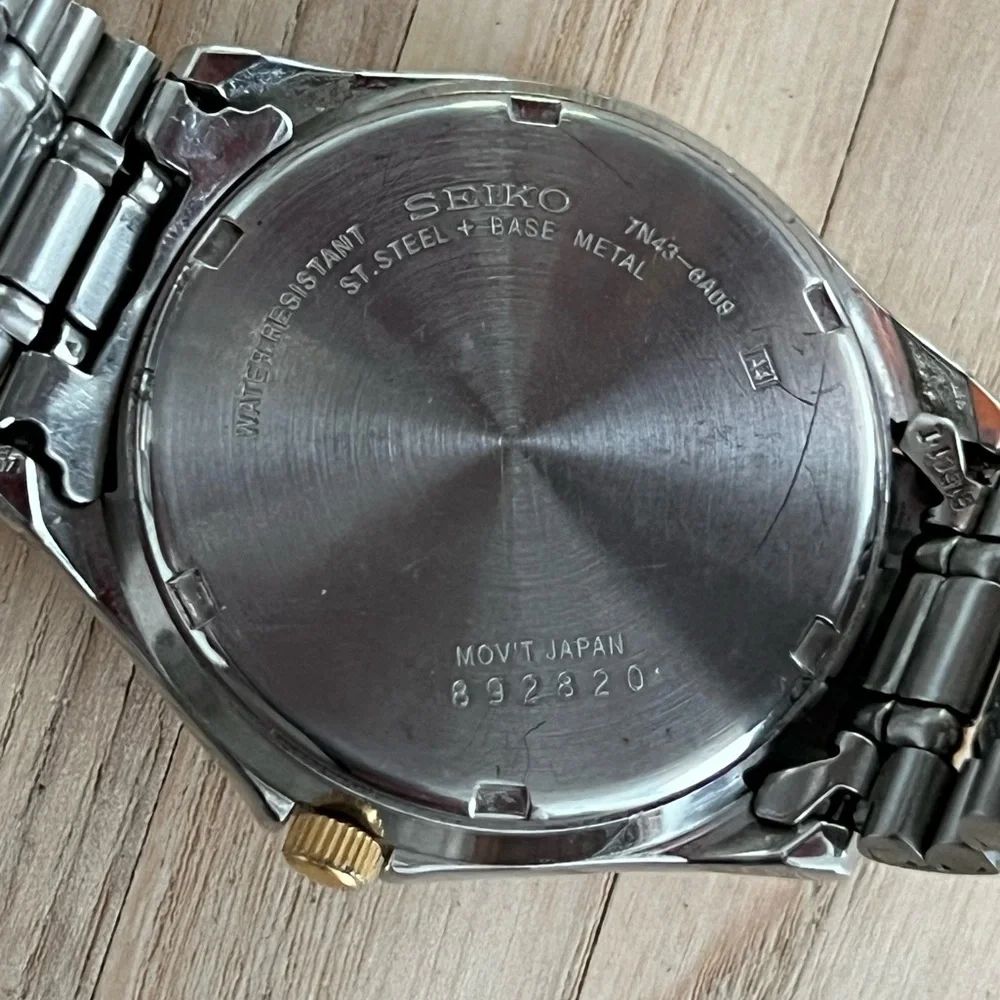 Seiko Men’s Vintage Watch Gray Dial Two-Tone Stainless Bracelet Day Date Windows